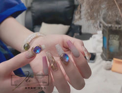 -IDO美甲美睫