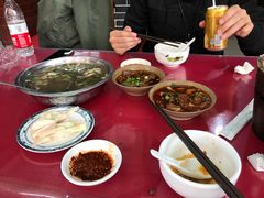 -谢老五跷脚牛肉·非遗传承店