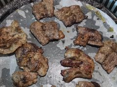 -金滏山烤肉·海鲜·火锅自助餐厅(襄阳万达店)