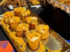 -何师烧烤Pro ·小龙虾·江湖川菜·精酿啤酒(太古里店)