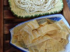 -燚焱炎火铜锅涮·烧烤