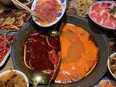 -萍姐火锅·公路夜市(武汉首店)