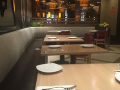 -必胜客(新中纬店)