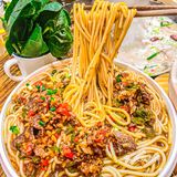 真的绝绝子诶，是那种汤汁很多的拌粉
