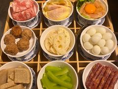 -聚汇三少·龙虾·中餐厅(莫邪路新天地店)