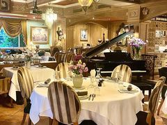 -火车头法国西餐厅