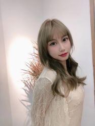 -BULB STUDIO 巴柏明星发型工作室