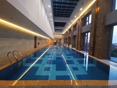 游泳池-北京首都机场希尔顿酒店
