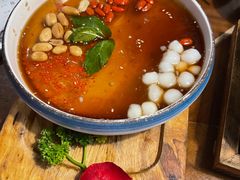 -雀舞云南菜(天津天河城购物中心店)