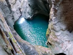 -蝶舞清江·恩施地心谷景区