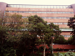 -香港理工大学