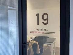 -菠萝国际教育专注Alevel·IGCSE·IB·AP·托福雅思培训辅导(静安校区)