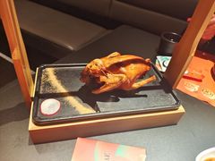 玻璃脆皮乳鸽-羽鸽集·乳鸽专门店·地道顺德菜(岭南站店)