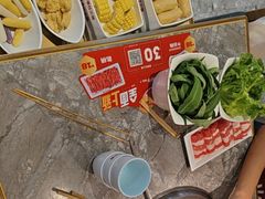 -季季红火锅(青山湖万达店)