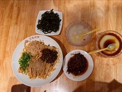 -贰拾捌味·宜宾燃面(春熙路旗舰店)