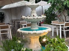 -Mark&Mars Restaurant