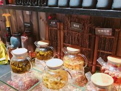 -领鲜活海鲜榴莲自助火锅(东门店)