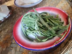 -王婆乔鲜鱼自助火锅(蜀汉路店)