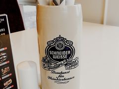 -LENBACH兰巴赫西餐啤酒坊(大连星海广场店)