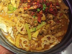 -多嘴超级肉蟹煲(中街恒隆故宫店)