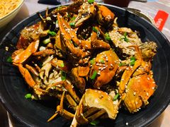 香辣蟹-巴厘龙虾·榜首油焖大虾(音乐学院·沿江酒馆店)