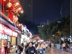 -八一路好吃街(雨田商务大厦店)