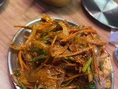 -晃晃悠悠酒肉合作社