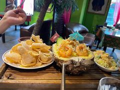 菠萝海鲜炒饭-小娘惹厨房Little Nyonya(狮城有约上榜店)