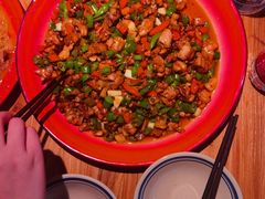 -泥糊破店小酒馆·团建聚餐(南京西路店)