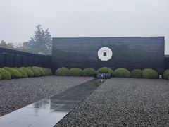 -侵华日军南京大屠杀遇难同胞纪念馆-停车场