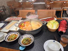 -滇牛云南火锅(桂林路店)