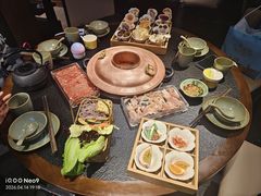 -菌自由丨野生菌火锅特色庭院餐厅(丽江古城店)