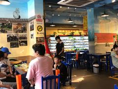 -马路边边 传媒大学店