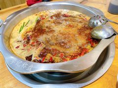 -李记称盘牛杂串串(广厦店)