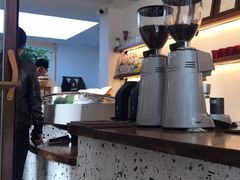 -Line 咖啡(石厦花园店)