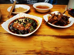 -雲记卢妈冷锅串串(中道街总店)