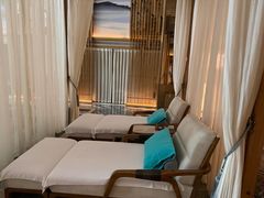 -傲泓度假酒店(河西奥体店)