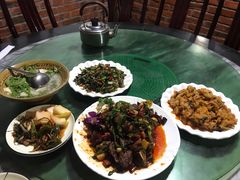 -四方小吃·白族庭院餐厅