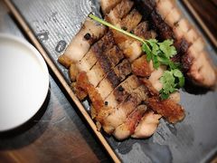 马岗烧猪-优之名鹅城