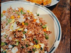 -Cuc Gach Quan Restaurant