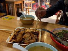 -朱大嘴肥肠血旺(福字街店)
