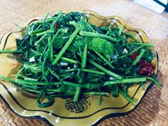 -傣泐金湾餐厅