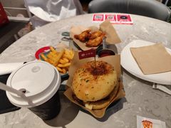 -必胜客(东部星悦天地店)