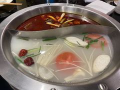鸳鸯锅底-吴记老锅底麻辣火锅(福州路店)