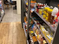 -全家便利店(上海南站站店)