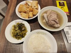 -松發肉骨茶(牛车水店)