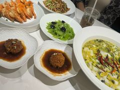 -梅飞酒家(名辉豪庭店)