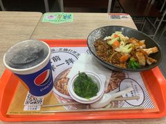 -吉野家(黑牛城道店)