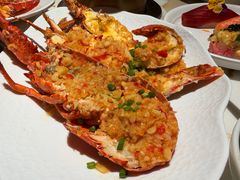 -雍容荟活帝王蟹活龙虾自助(苏宁旗舰店)