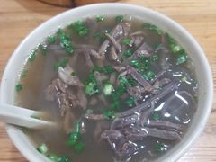 -佬钱湾仔(衣裳街店)